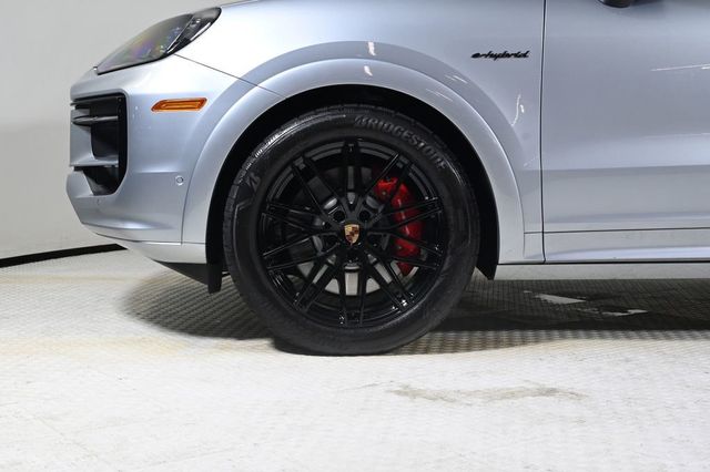 2025 Porsche Cayenne E-Hybrid Coupe S - 22968821 - 26
