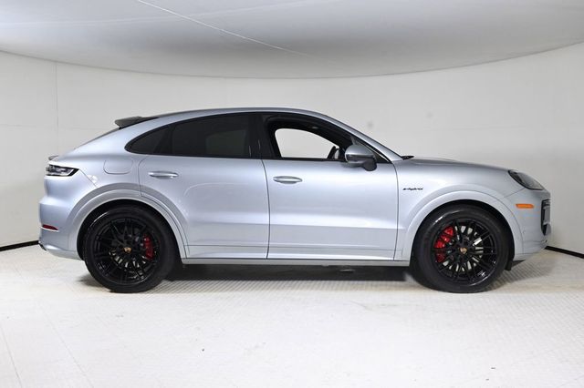 2025 Porsche Cayenne E-Hybrid Coupe S - 22968821 - 7