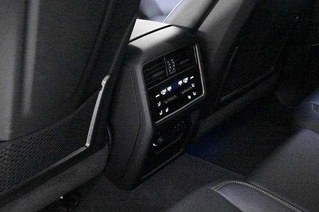 2025 Porsche Cayenne E-Hybrid Coupe Turbo - 22937018 - 19