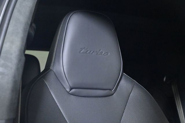 2025 Porsche Cayenne E-Hybrid Coupe Turbo - 22937018 - 20