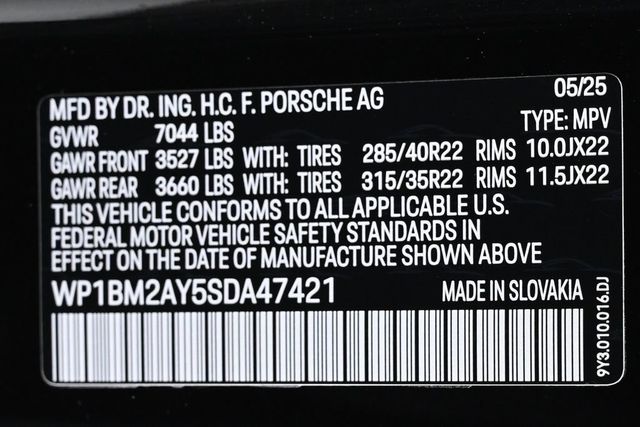 2025 Porsche Cayenne E-Hybrid Coupe Turbo - 22937018 - 30