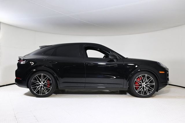 2025 Porsche Cayenne E-Hybrid Coupe Turbo - 22937018 - 7