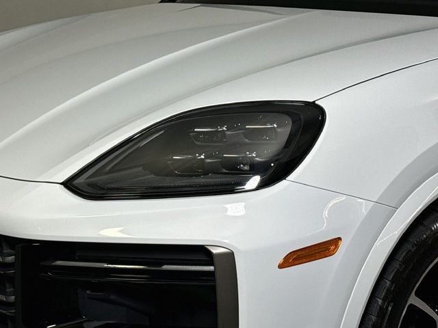 2025 Porsche Cayenne E-Hybrid Coupe Turbo - 23099168 - 26