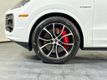 2025 Porsche Cayenne E-Hybrid Coupe Turbo - 23099168 - 29