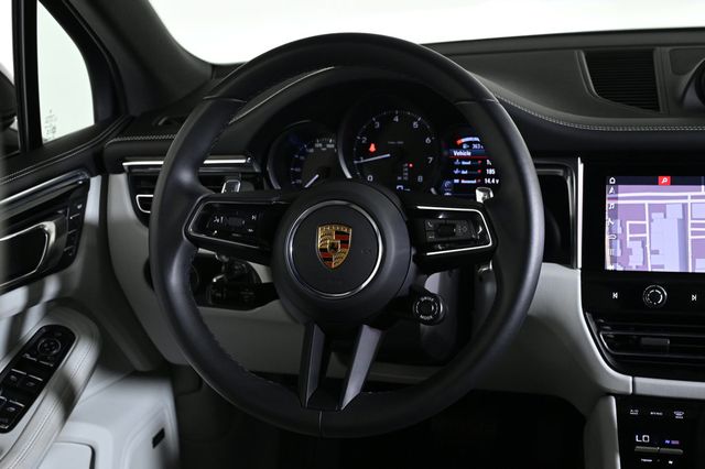 2025 Porsche Macan AWD - 22923903 - 11