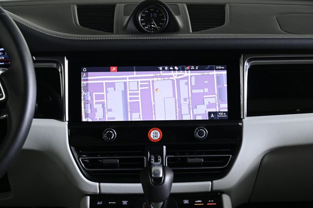 2025 Porsche Macan AWD - 22923903 - 14