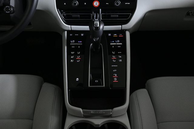 2025 Porsche Macan AWD - 22923903 - 15