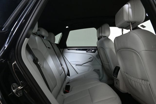 2025 Porsche Macan AWD - 22923903 - 18