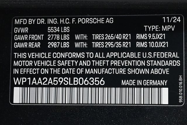 2025 Porsche Macan AWD - 22923903 - 27