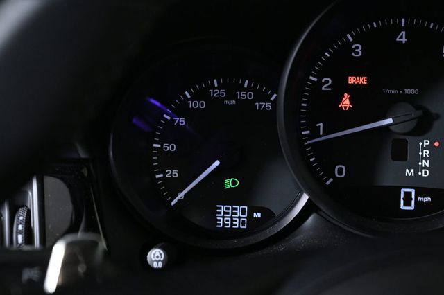 2025 Porsche Macan AWD - 22925304 - 13