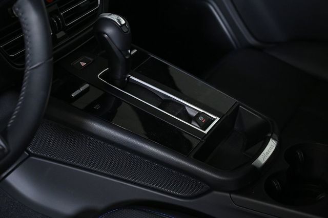 2025 Porsche Macan AWD - 22925304 - 24