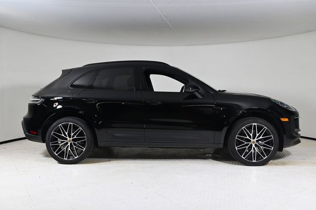 2025 Porsche Macan AWD - 22925304 - 7