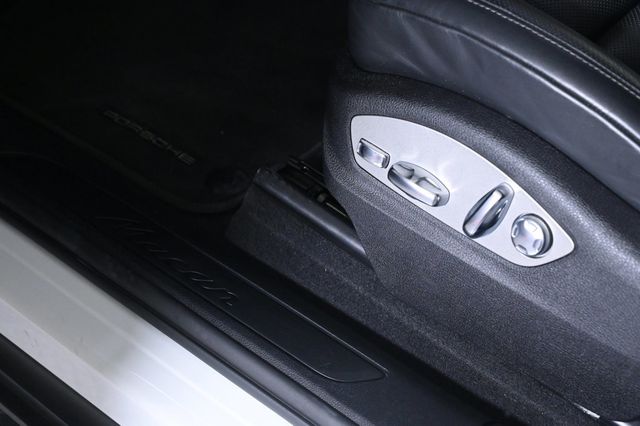 2025 Porsche Macan AWD - 23004402 - 20