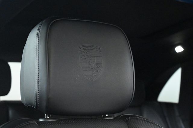 2025 Porsche Macan AWD - 23004402 - 23