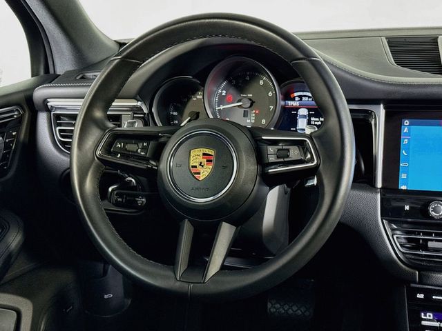 2025 Porsche Macan AWD - 23075619 - 11