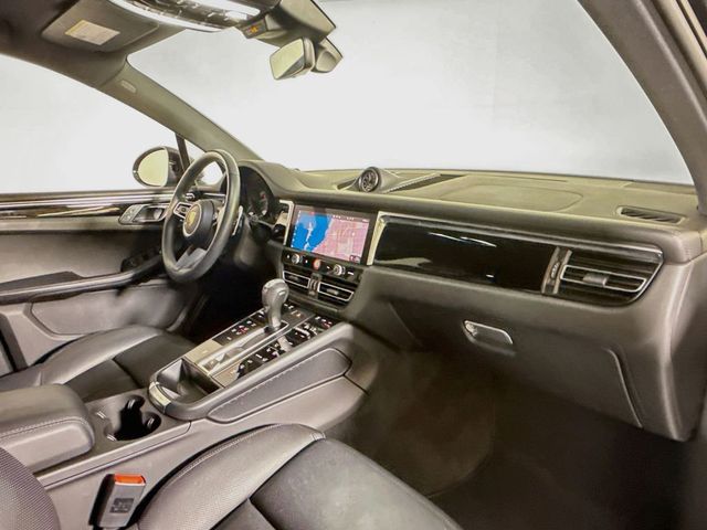 2025 Porsche Macan AWD - 23075619 - 16