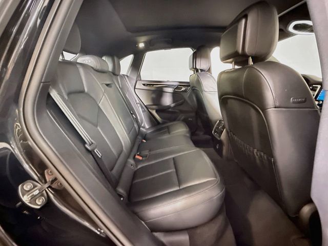 2025 Porsche Macan AWD - 23075619 - 18