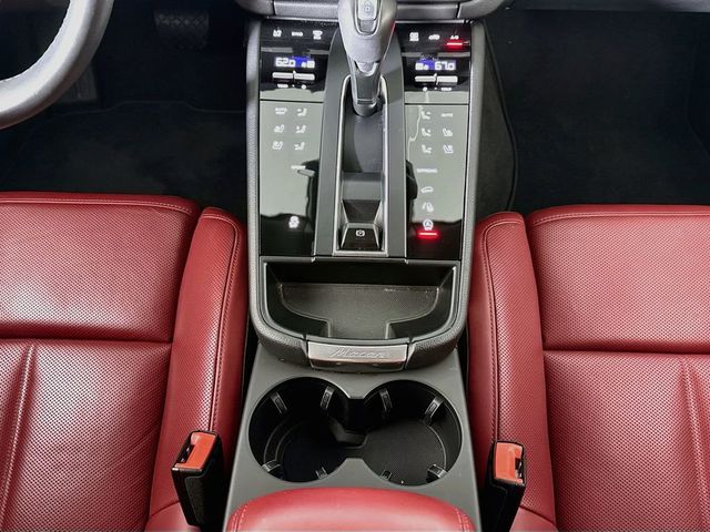 2025 Porsche Macan AWD - 23075643 - 15