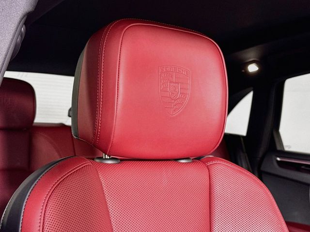 2025 Porsche Macan AWD - 23075643 - 24