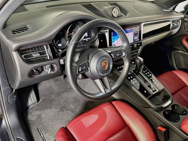 2025 Porsche Macan AWD - 23075643 - 3