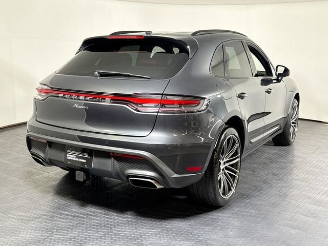 2025 Porsche Macan AWD - 23075643 - 6