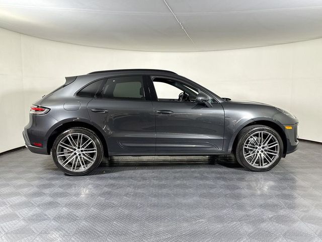 2025 Porsche Macan AWD - 23075643 - 7