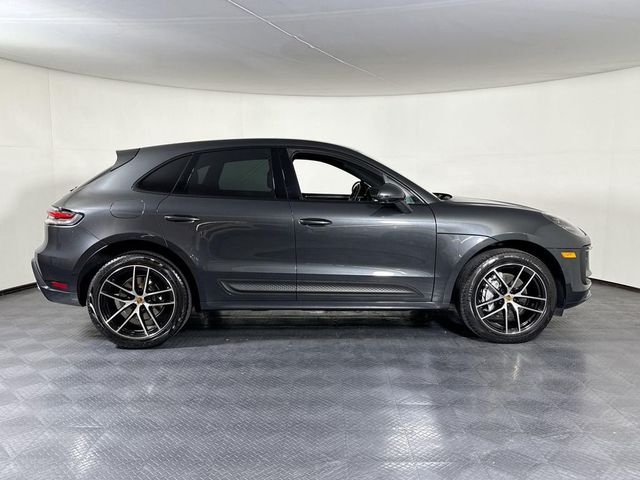 2025 Porsche Macan AWD - 23075647 - 7