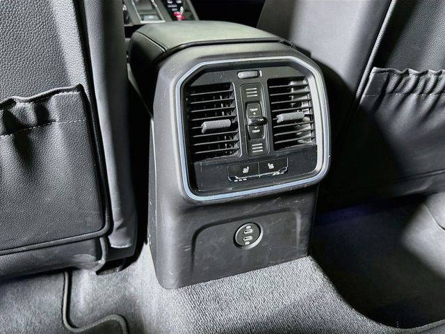 2025 Porsche Macan AWD - 23075662 - 19