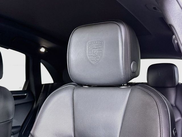 2025 Porsche Macan AWD - 23075662 - 24