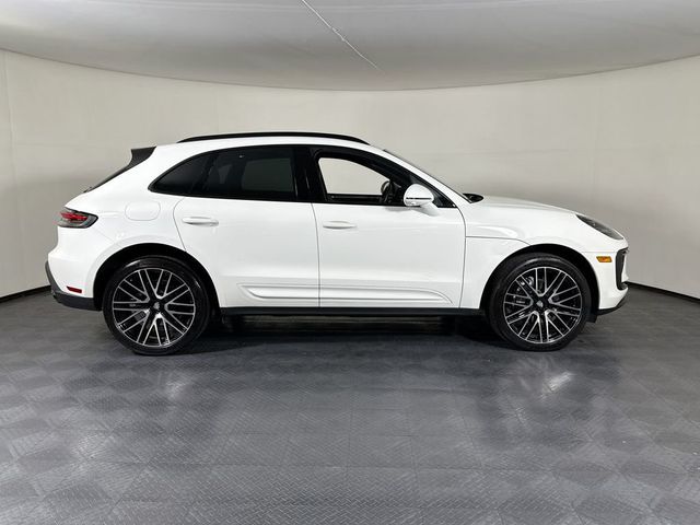 2025 Porsche Macan AWD - 23075662 - 7