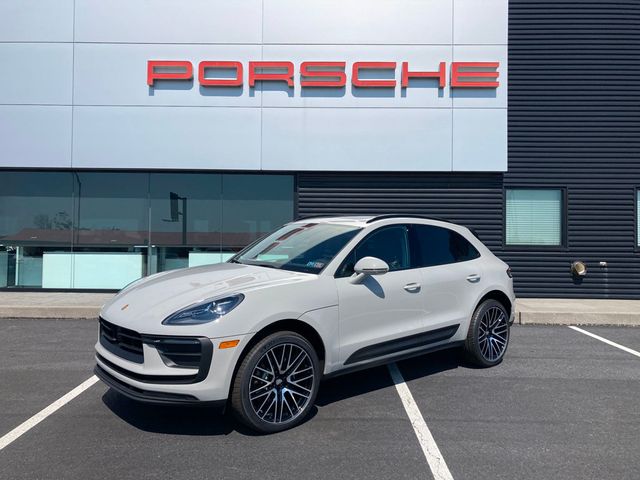 2025 Porsche Macan AWD - 22562199 - 0
