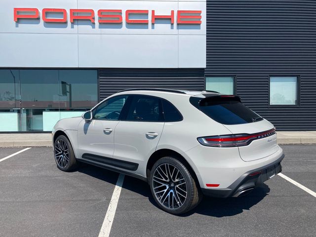 2025 Porsche Macan AWD - 22562199 - 7
