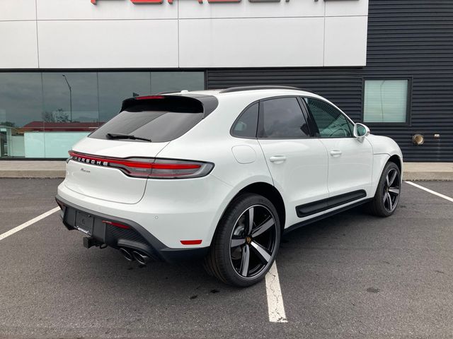 2025 Porsche Macan AWD - 22607299 - 11