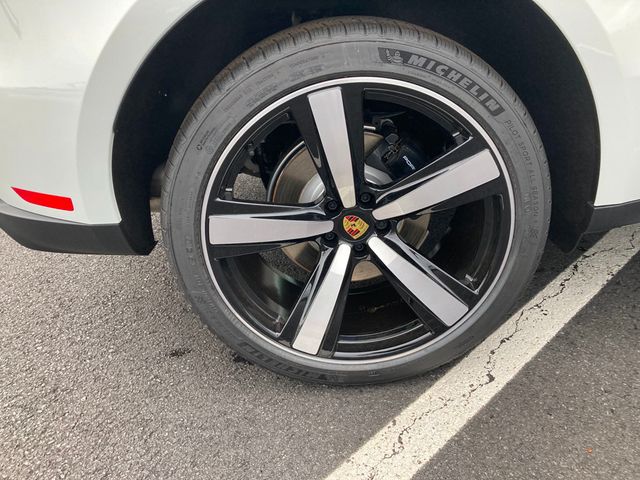 2025 Porsche Macan AWD - 22607299 - 14