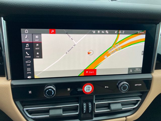 2025 Porsche Macan AWD - 22607299 - 23