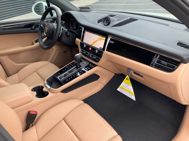 2025 Porsche Macan AWD - 22607299 - 31