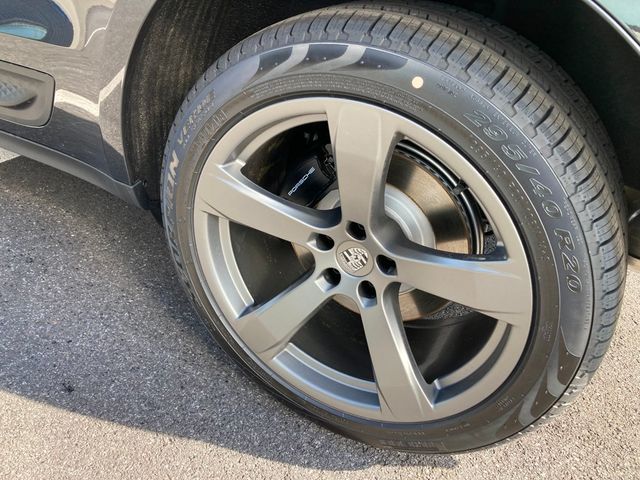 2025 Porsche Macan AWD - 22781503 - 11