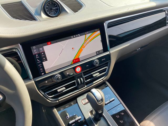2025 Porsche Macan AWD - 22802528 - 16