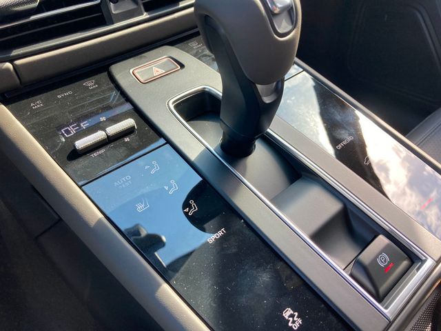 2025 Porsche Macan AWD - 22802528 - 18