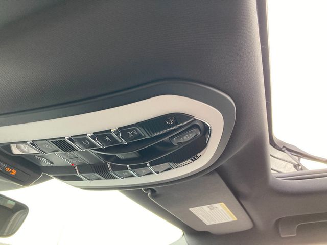2025 Porsche Macan AWD - 22802530 - 19