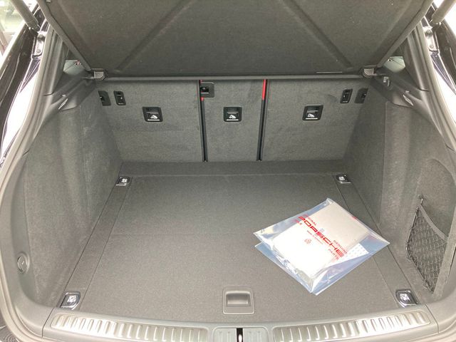 2025 Porsche Macan AWD - 22816970 - 17