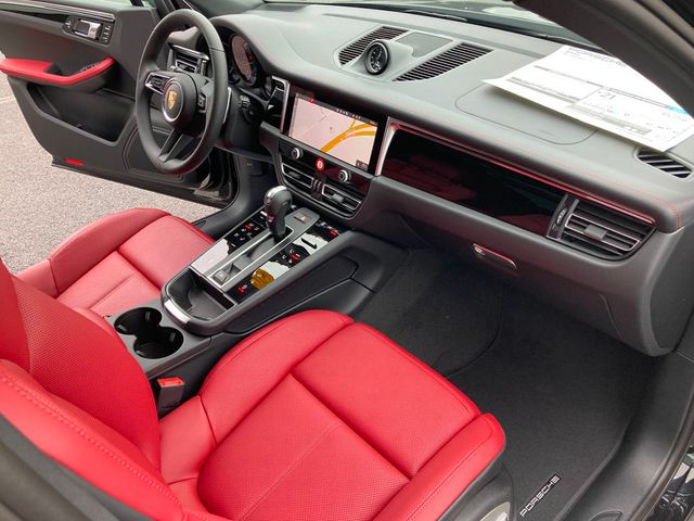2025 Porsche Macan AWD - 22816970 - 21