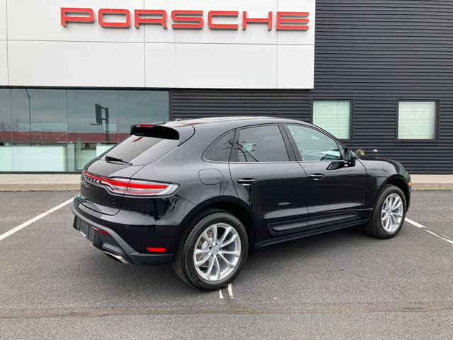 2025 Porsche Macan AWD - 22816970 - 6