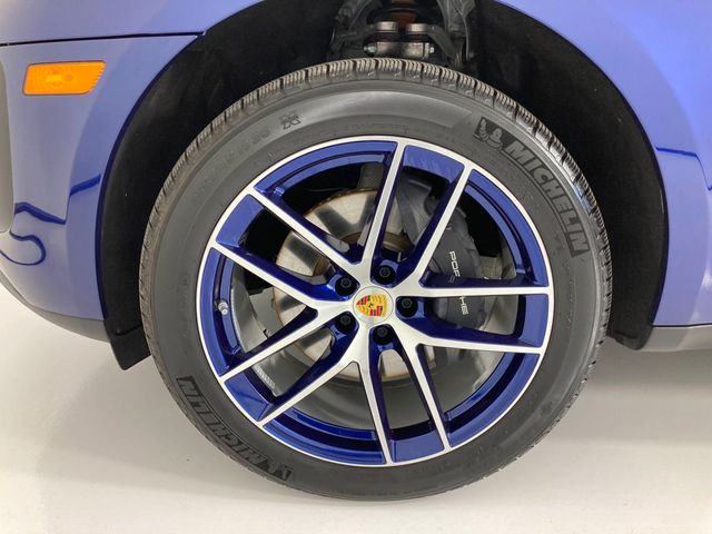 2025 Porsche Macan AWD - 22969052 - 28