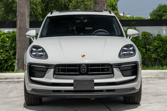 2025 Porsche Macan Base - Photo 8