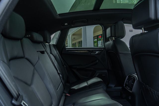 2025 Porsche Macan Base - Photo 20