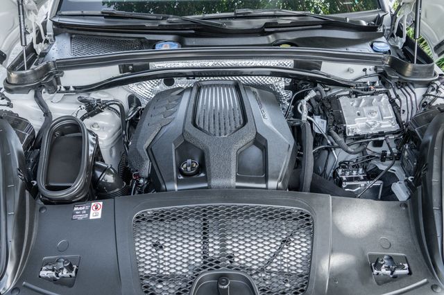 2025 Porsche Macan Base - Photo 26