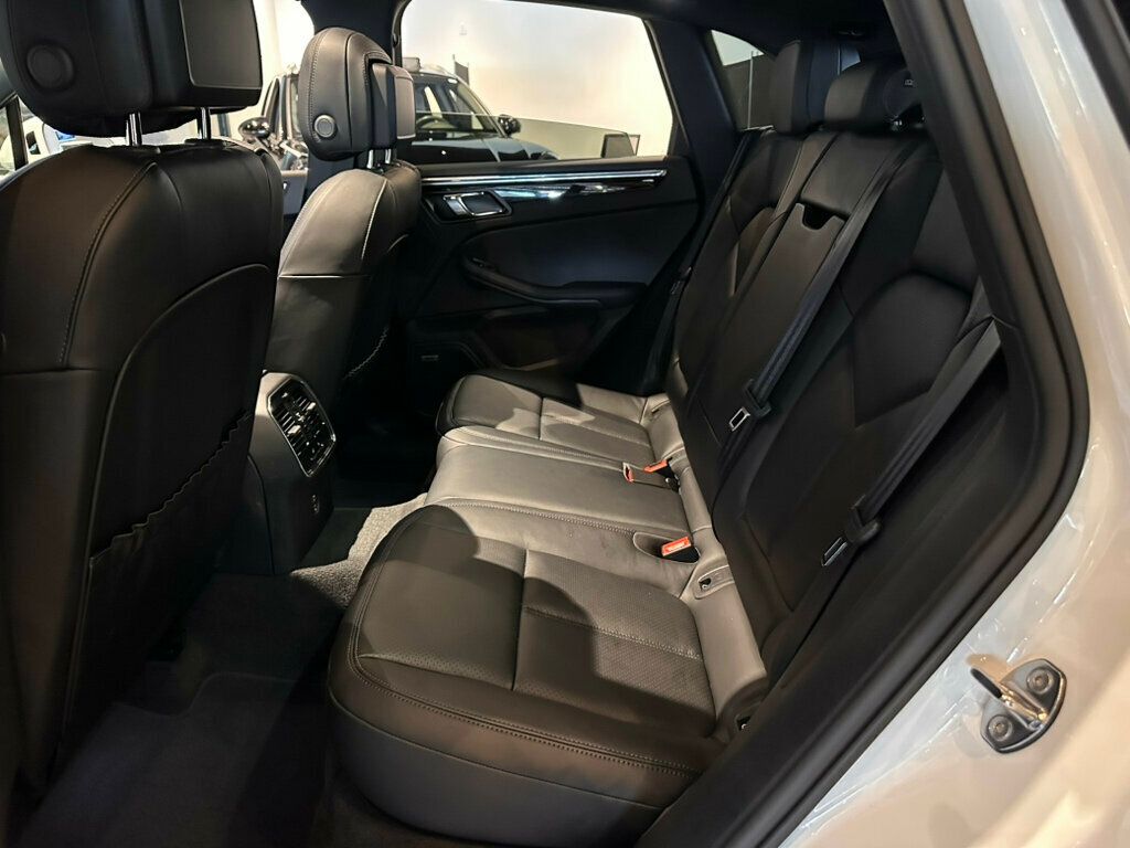 2025 Porsche Macan AWD/PremiumPkgPlus/Htd&CldSeats/PanoRoof/BoseSurroundSound/PDLS+ - 23015362 - 23