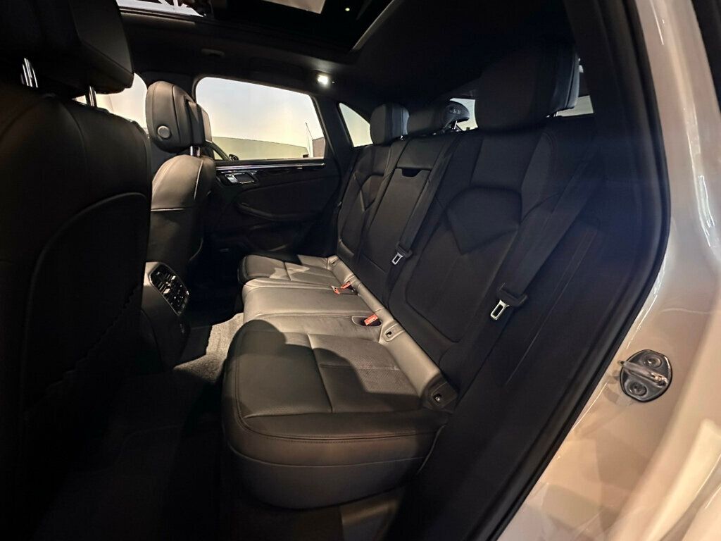 2025 Porsche Macan AWD/PremiumPkgPlus/Htd&CldSeats/PanoRoof/BoseSurroundSound/PDLS+ - 23015362 - 24