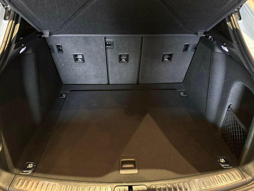 2025 Porsche Macan AWD/PremiumPkgPlus/Htd&CldSeats/PanoRoof/BoseSurroundSound/PDLS+ - 23015362 - 25